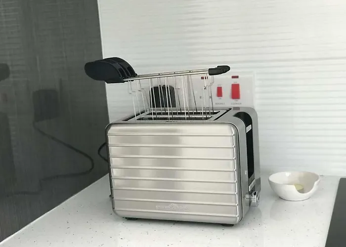 Mare Monte Seaview Boutique *