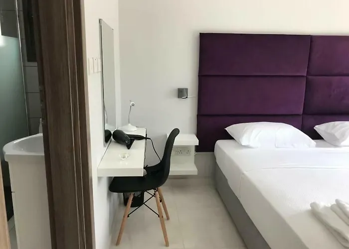 Mare Monte Seaview Boutique