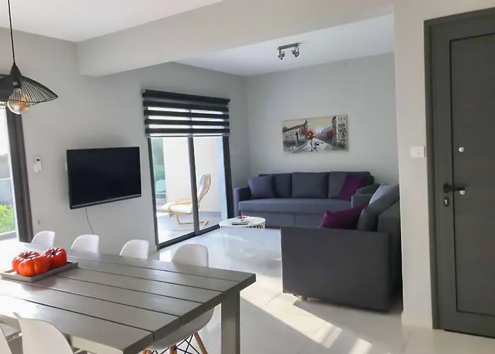 Mare Monte Seaview Boutique Pafos